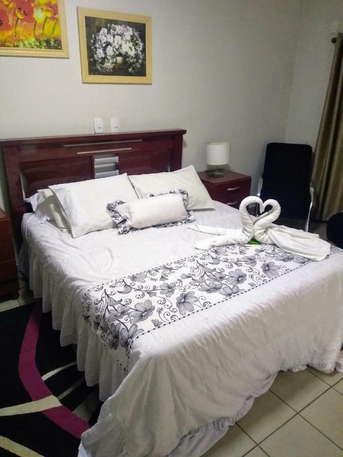 Hotel Uniworld Araçatuba Екстериор снимка